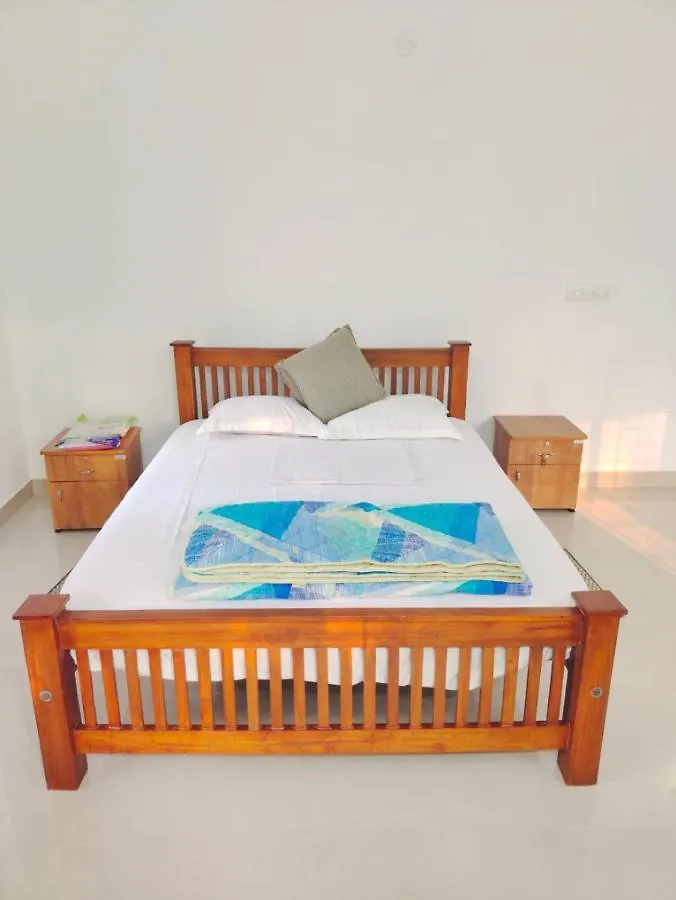 White Sands Homestay Turavūr Frühstückspension